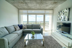1113-Astonishing 2 bed/2 bath apartment